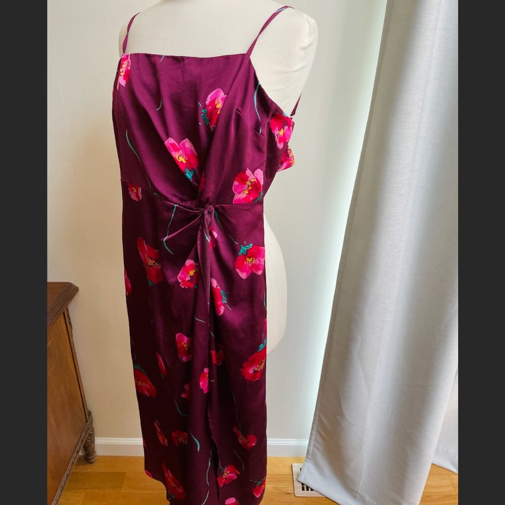 Farrow Beth Floral Dress in Plum